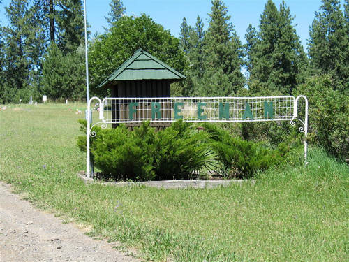 Evergreen Cemetery in Freeman