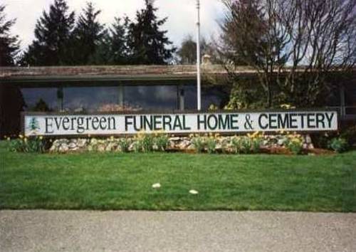 Evergreen Cemetery in Everett