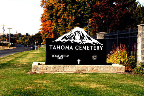 Tahoma Cemetery